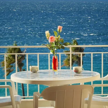 Immogroom- Sea View - Center- Ac- Front Of The Beaches Apartment