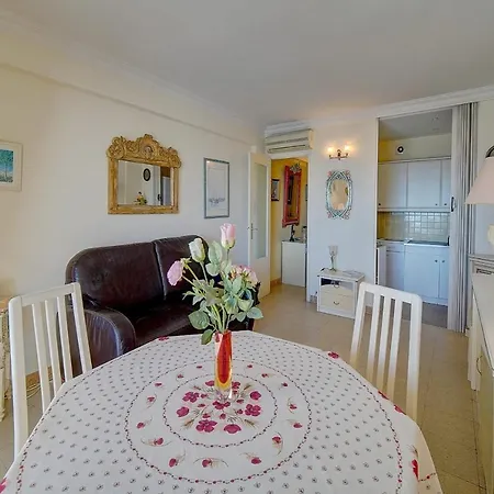 Immogroom- Sea View - Center- Ac- Front Of The Beaches Cannes